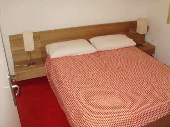 Apartments Mazuran Hvar Town Extérieur photo